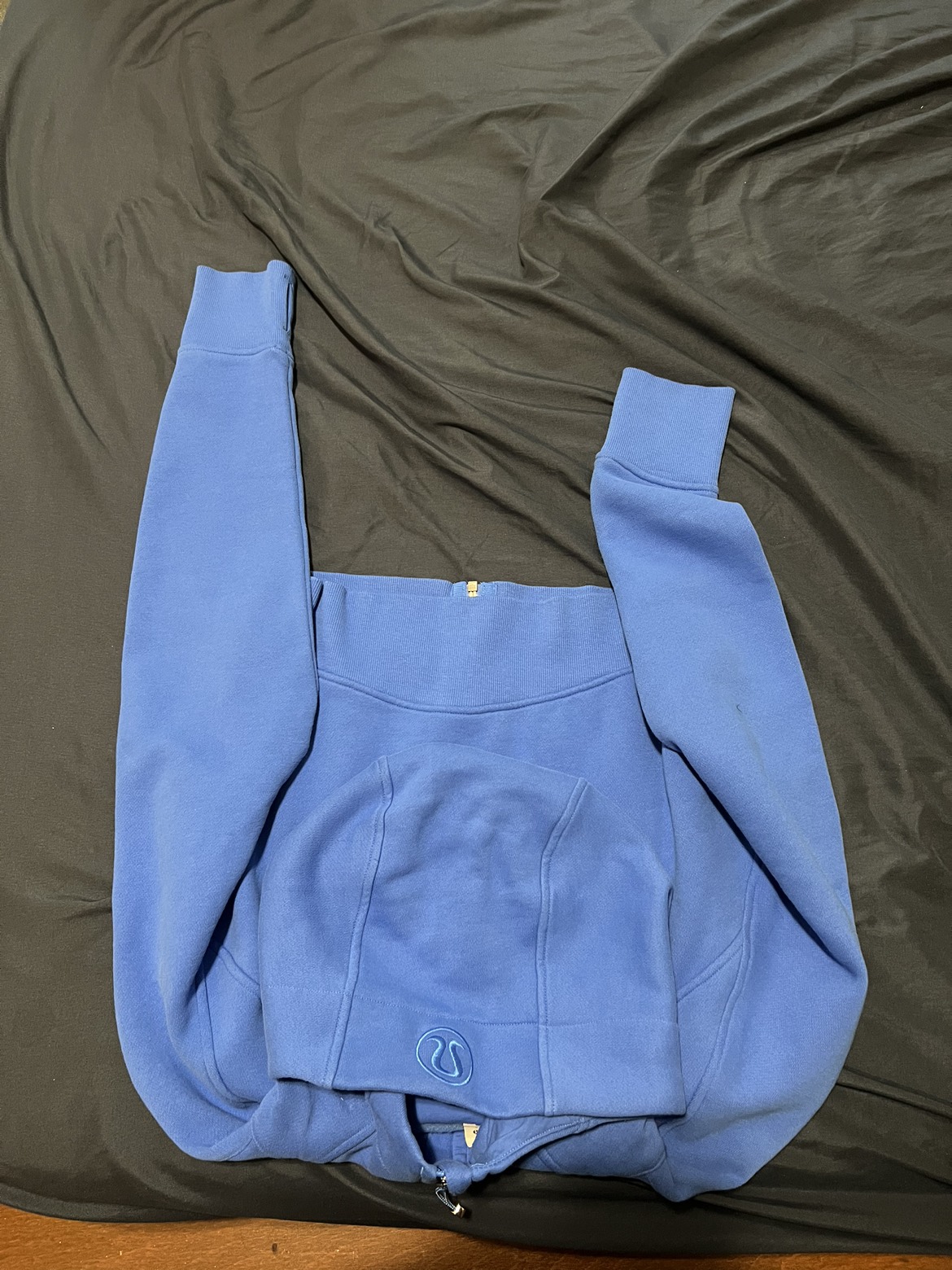New Lululemon Full Zip Cropped hoodie