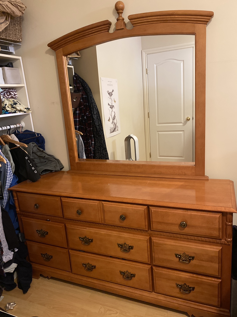 9 drawer chest dresser with mirror