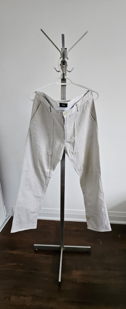 Hugo Boss Pants thumbnail
