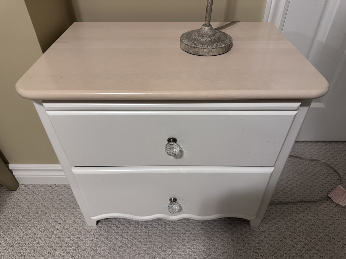 Dresser and side tables - photo 2