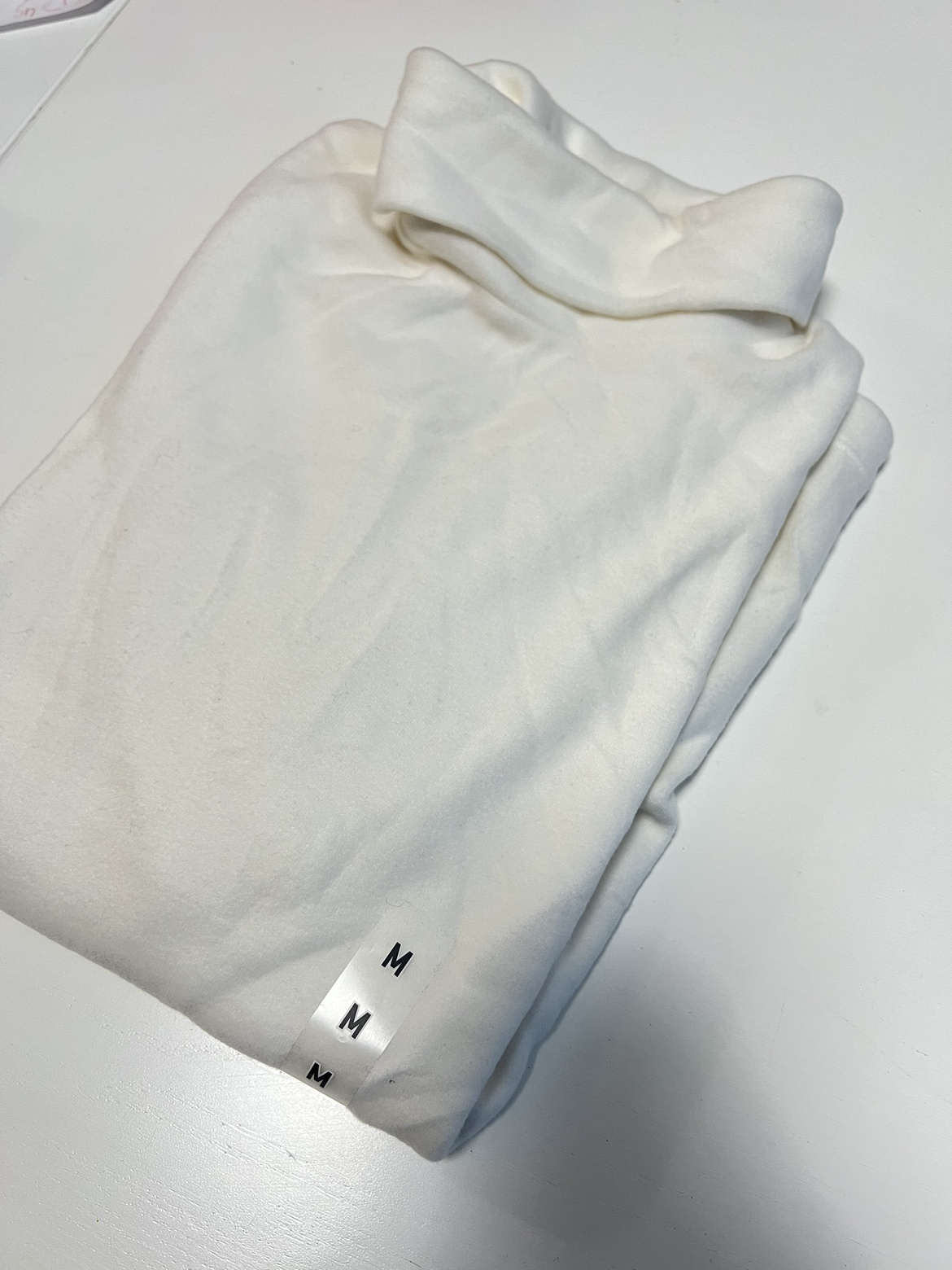 UNIQLO HEATTECH FLEECE TURTLENECK LONG SLEEVE T-SHIRT