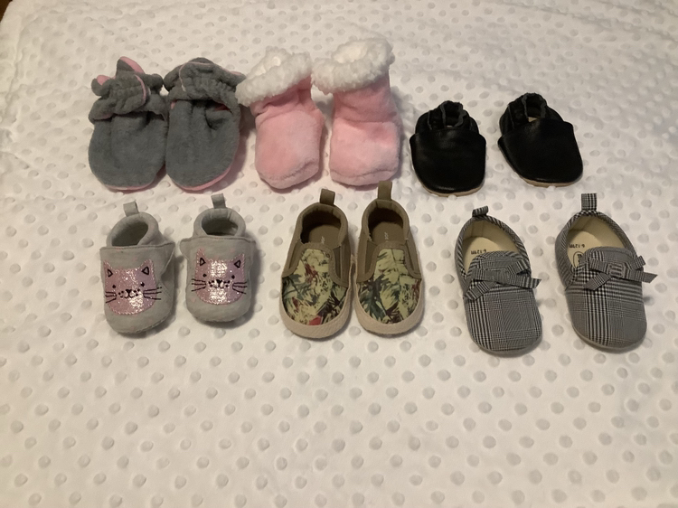 Baby shoes / boots thumbnail