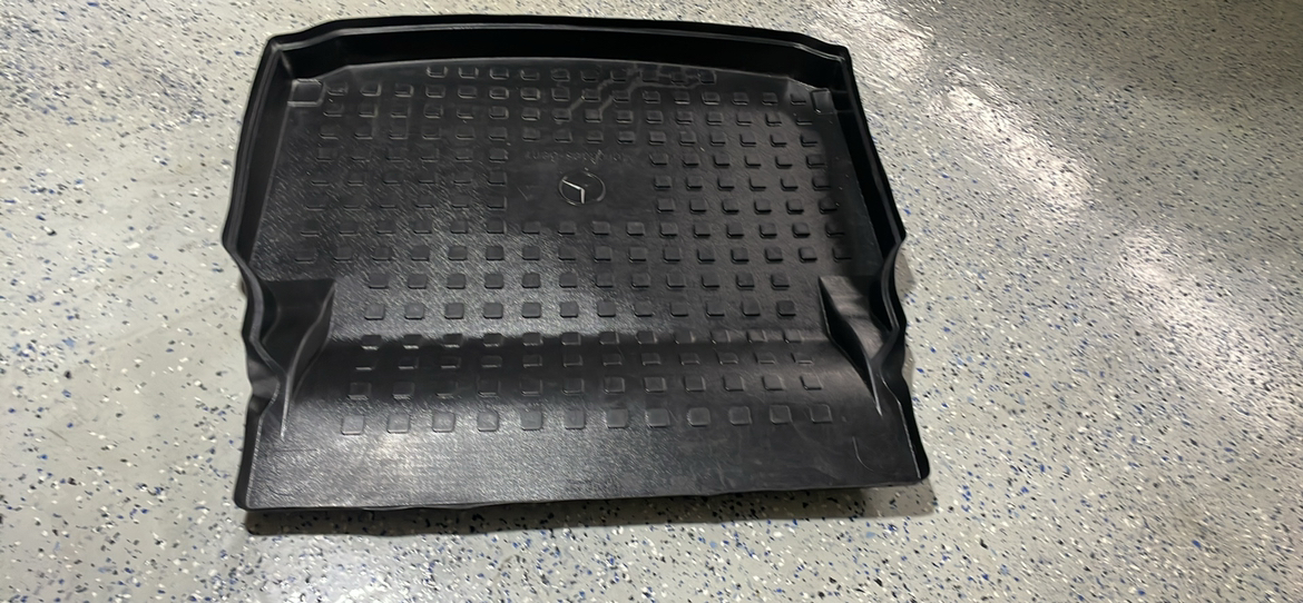 Trunk plastic tray thumbnail