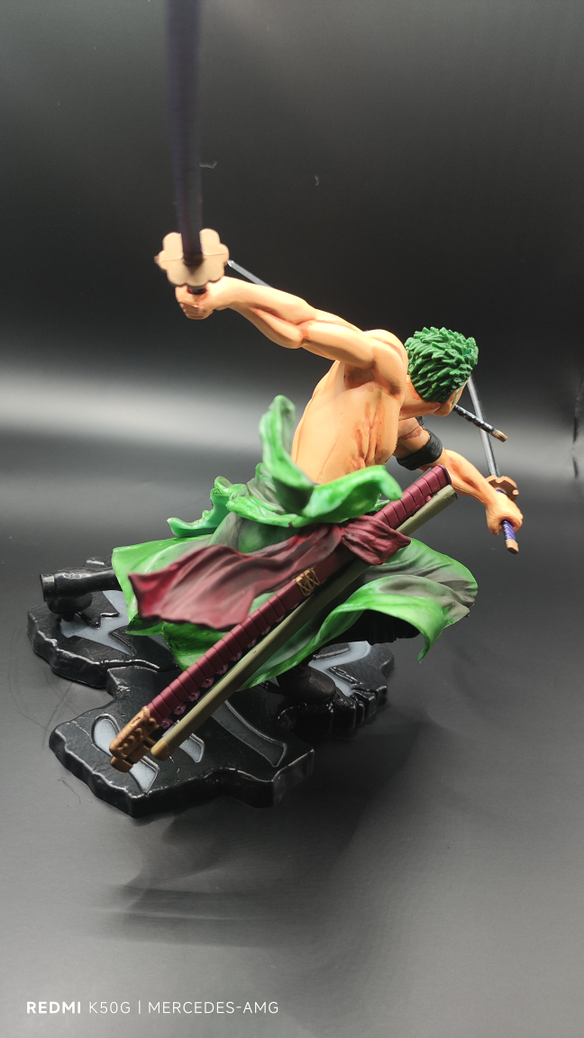 One Piece Figure - Zoro image indicator(3)