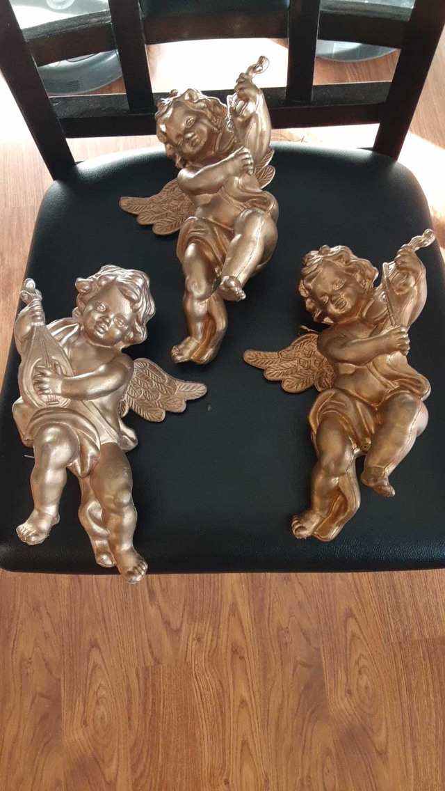 #selling spree Christmas stuff image indicator(6)