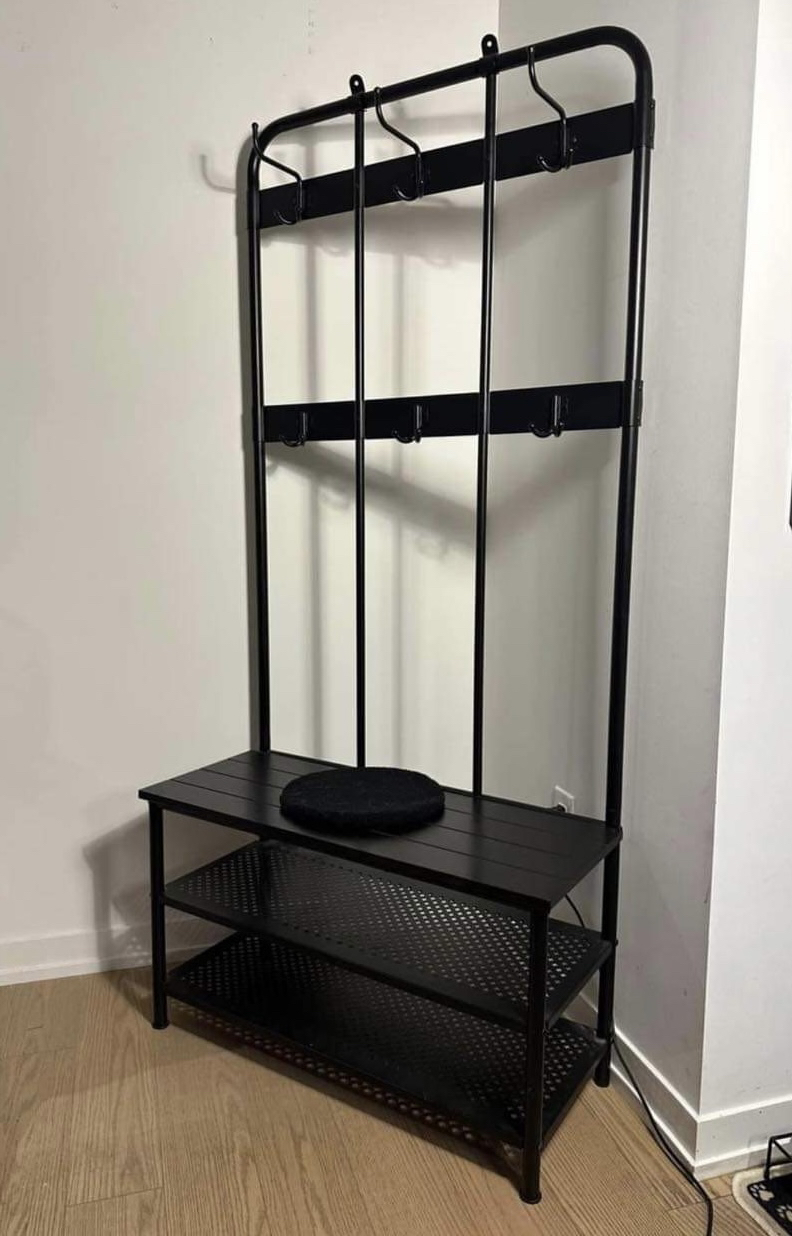 Coat Hanger with Shoe Rack