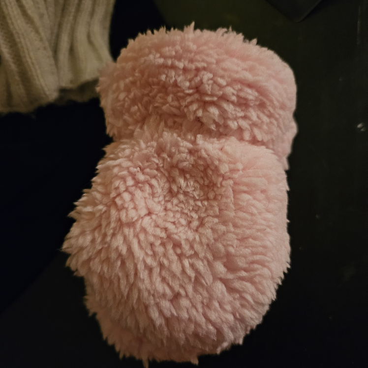 mittens thumbnail