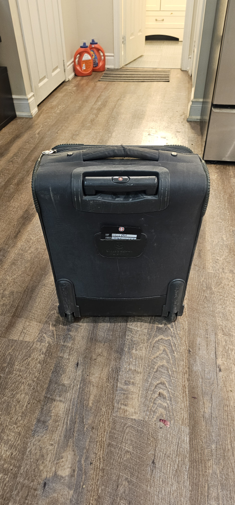 Suitcase thumbnail