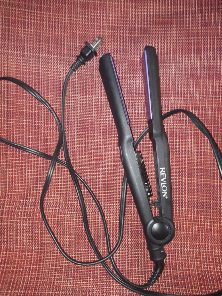 free hair straightener