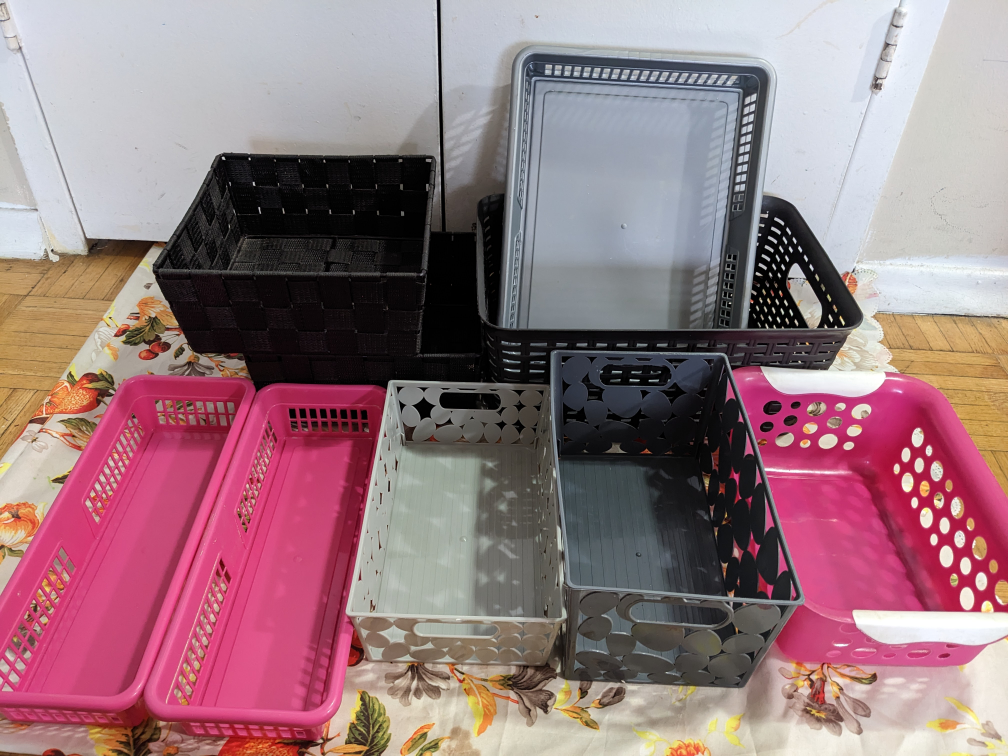 Plastic storage baskets assorted sizes and colors moving sale thumbnail