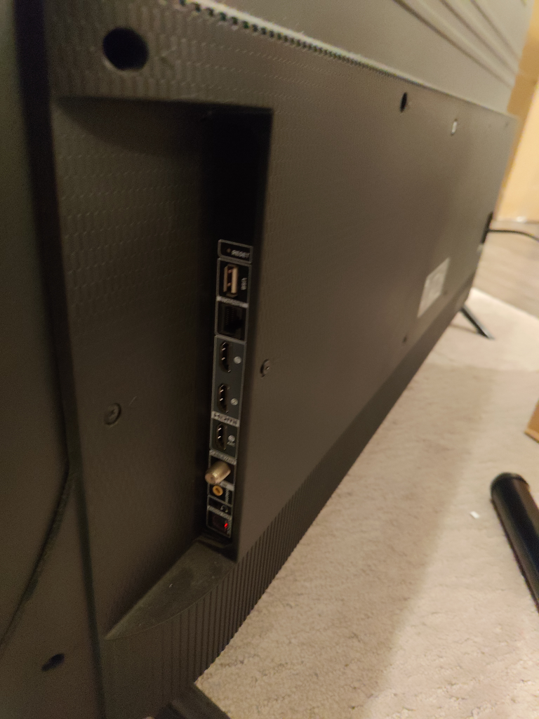 TCL 50” 4K UHD HDR ROKU SMART TV - photo 3