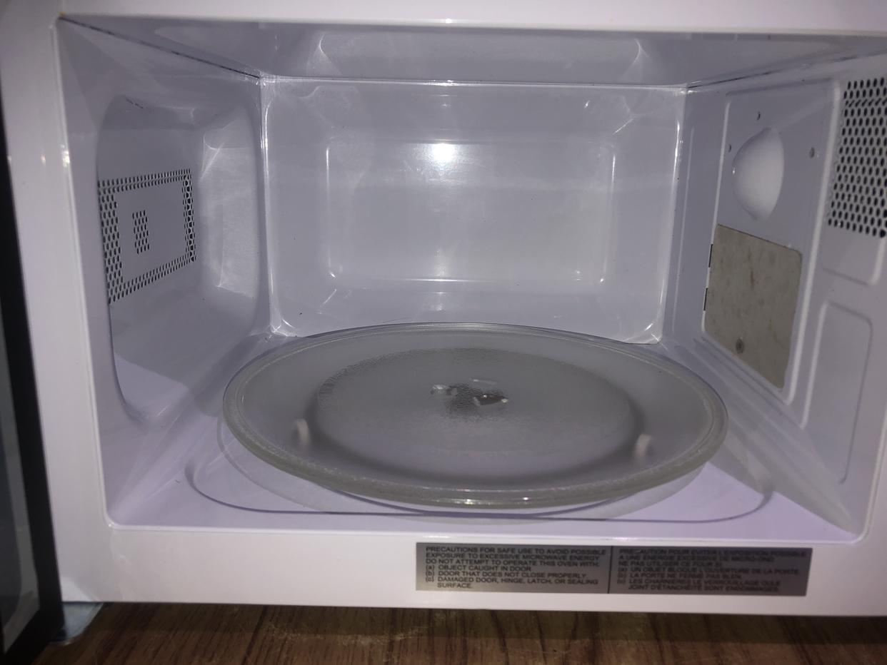 Microwave - photo 2