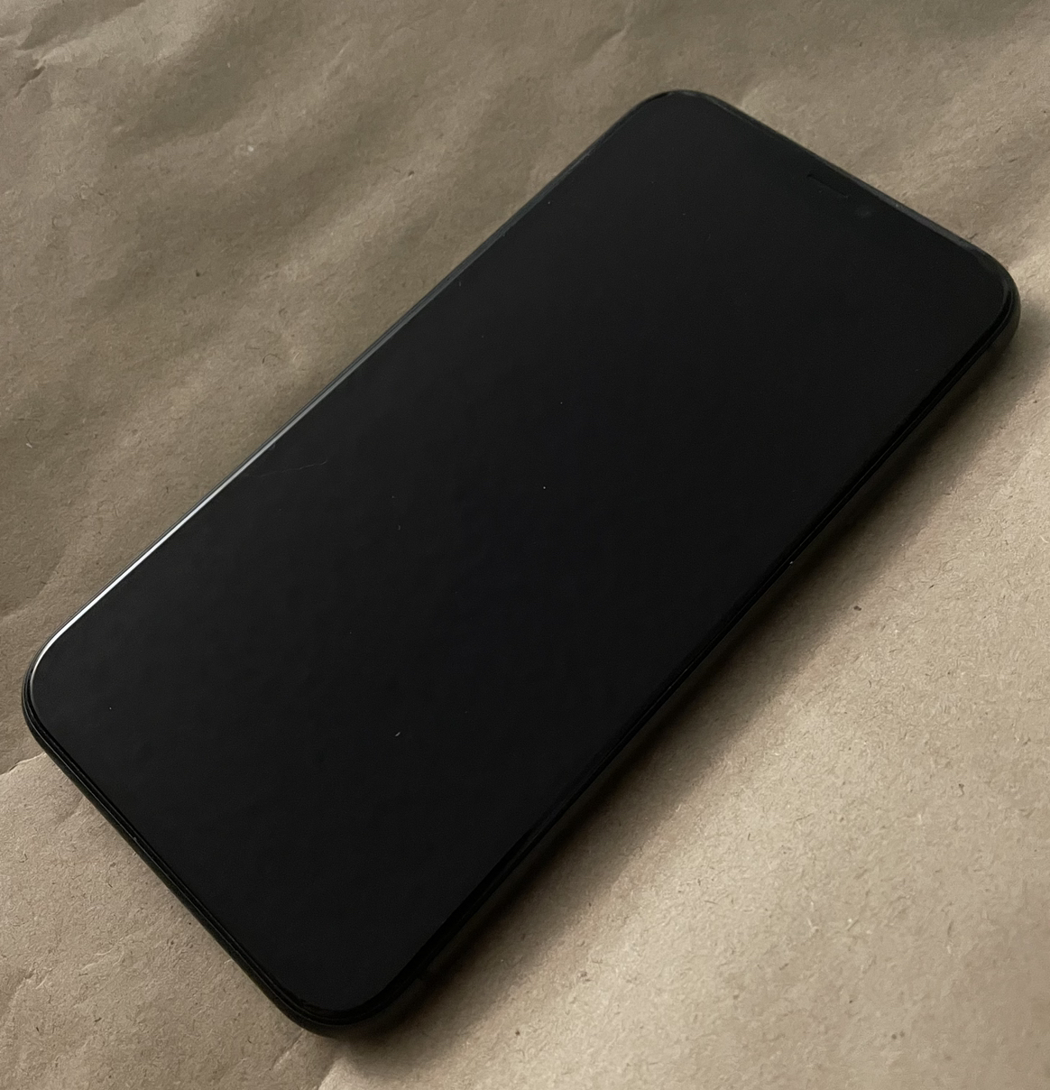 Iphone 11 (64GB)