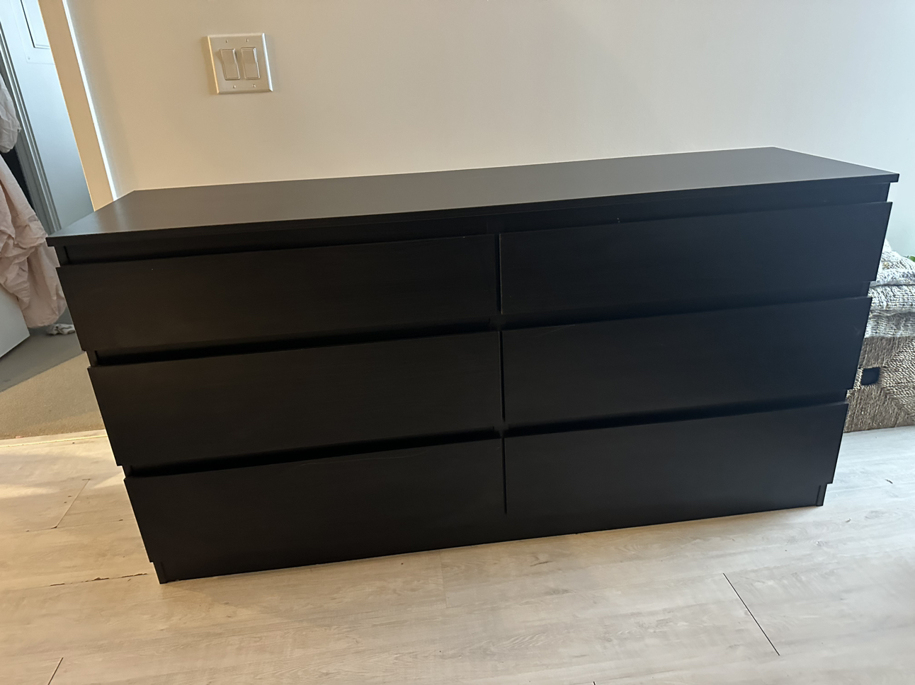 Ikea malm 6 drawer dresser - photo 2