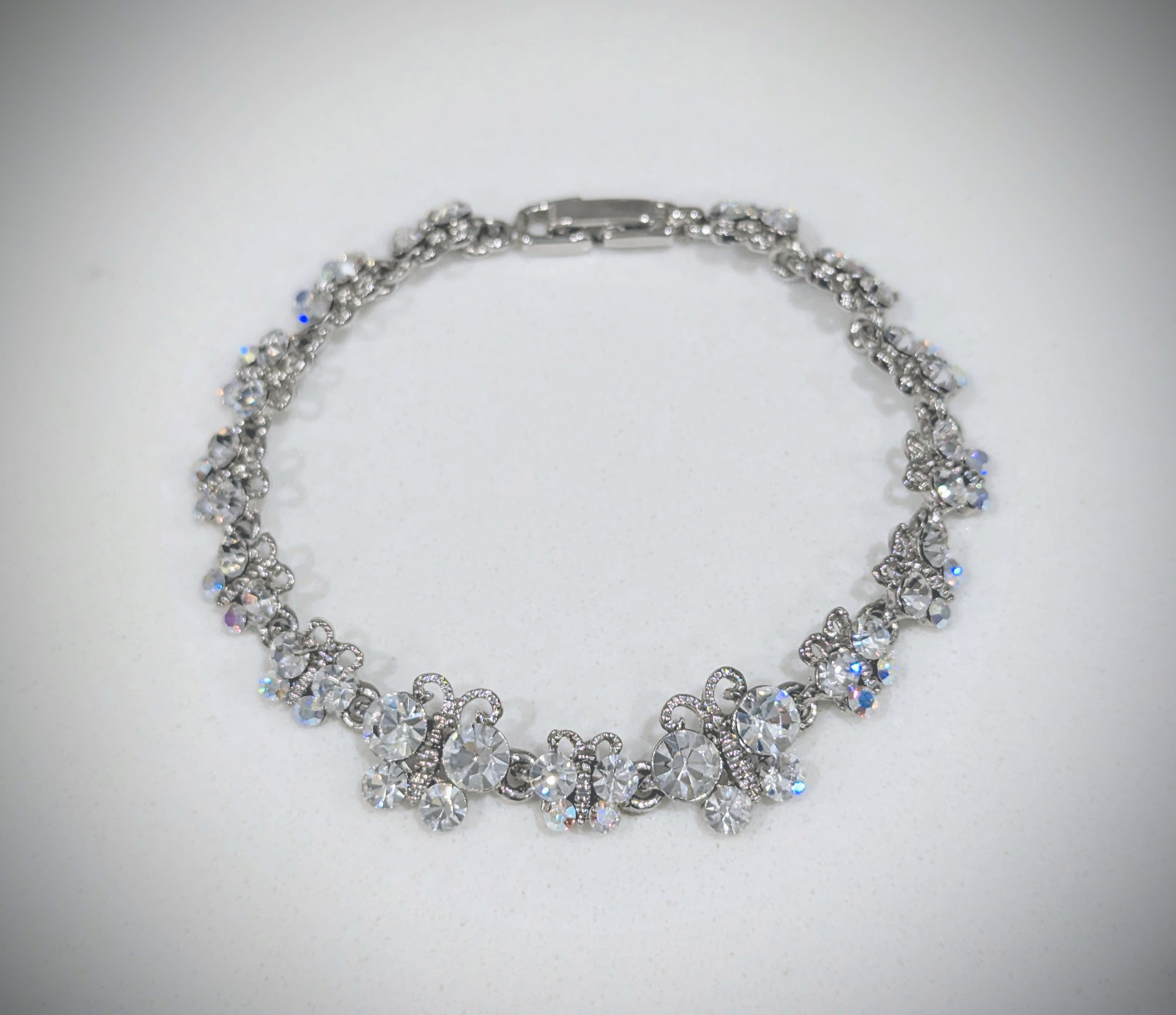 Rhinestone necklace and bracelet #freecycle - photo 5