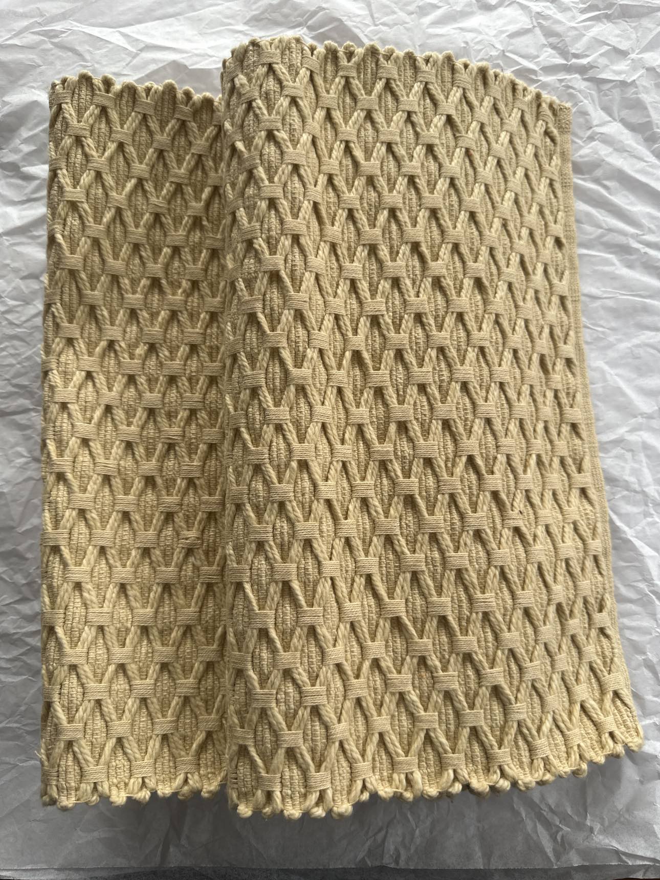 Table runner
