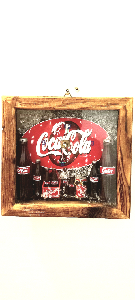 Coca Cola shadowbox table, wall clock, handmade, just 30. image indicator(4)