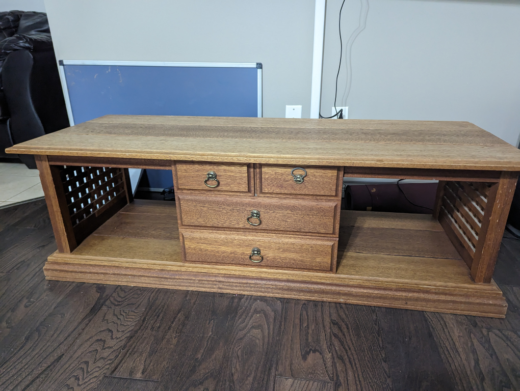 TV stand or coffee table. - photo 2