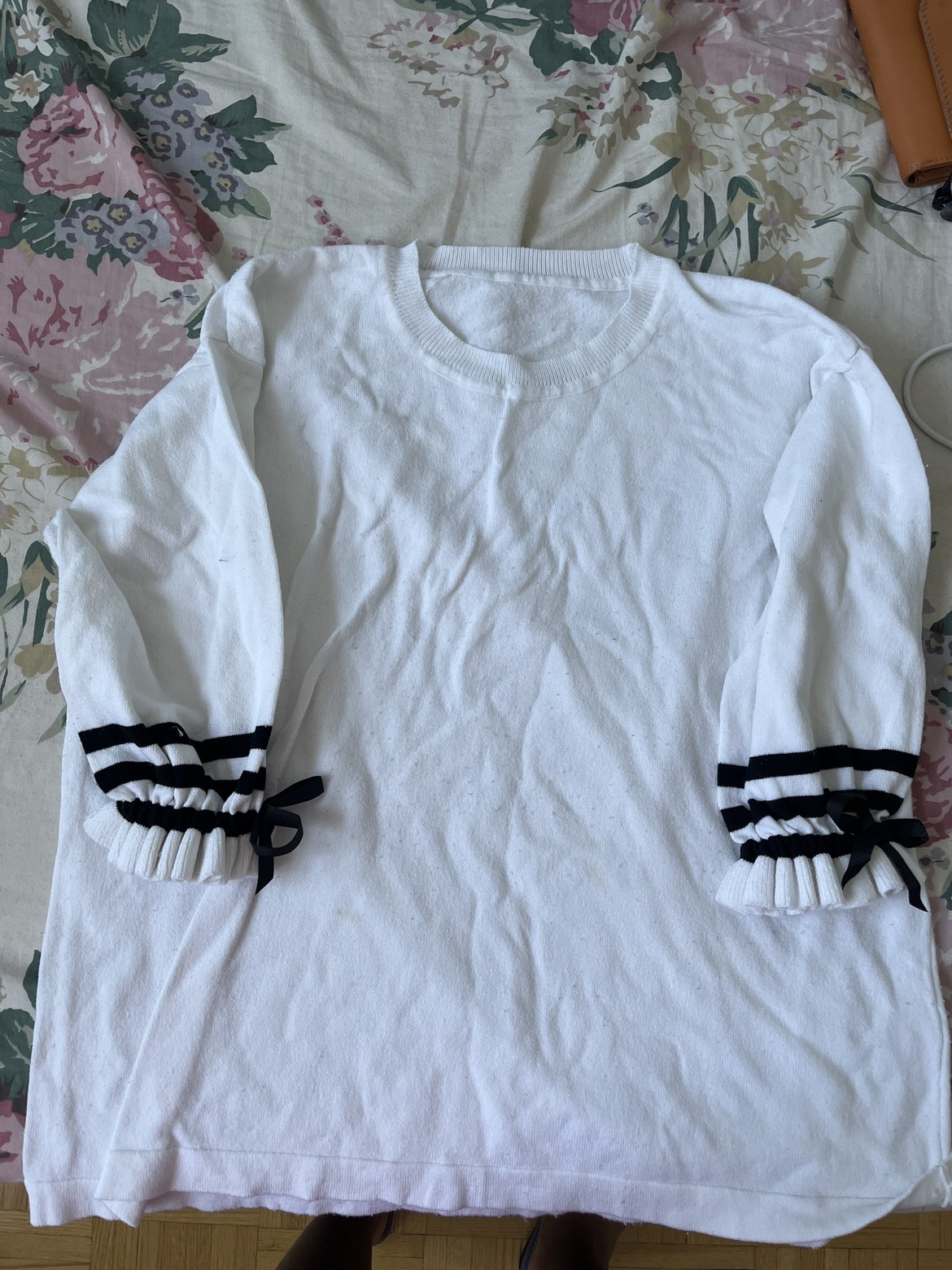 Women clothing #freecycle thumbnail