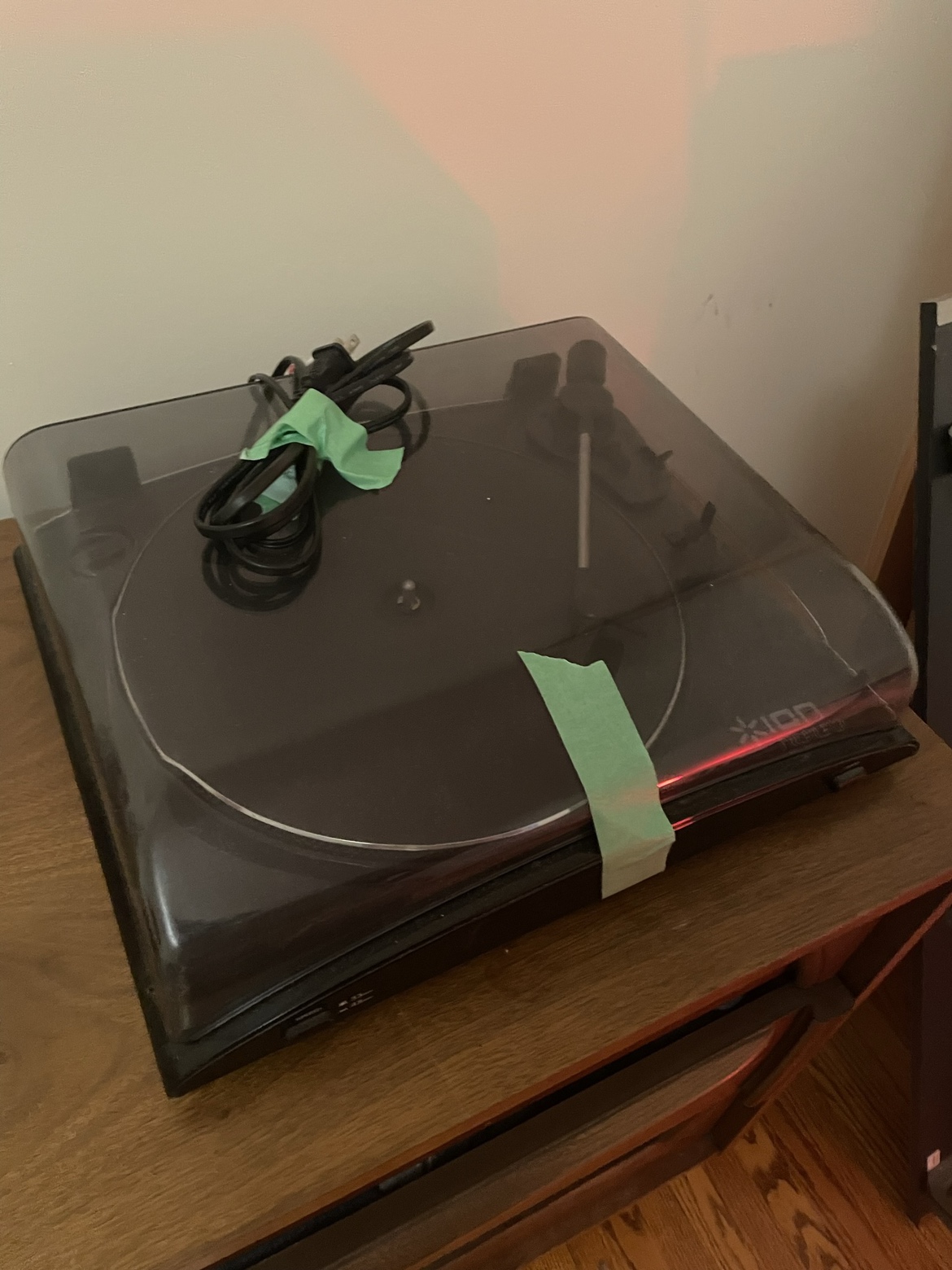 Ion profile record player