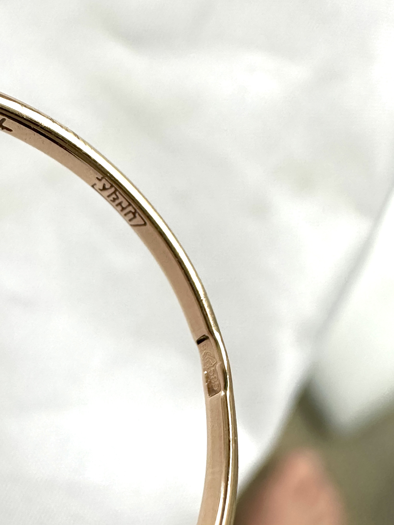 Gold ring - photo 5