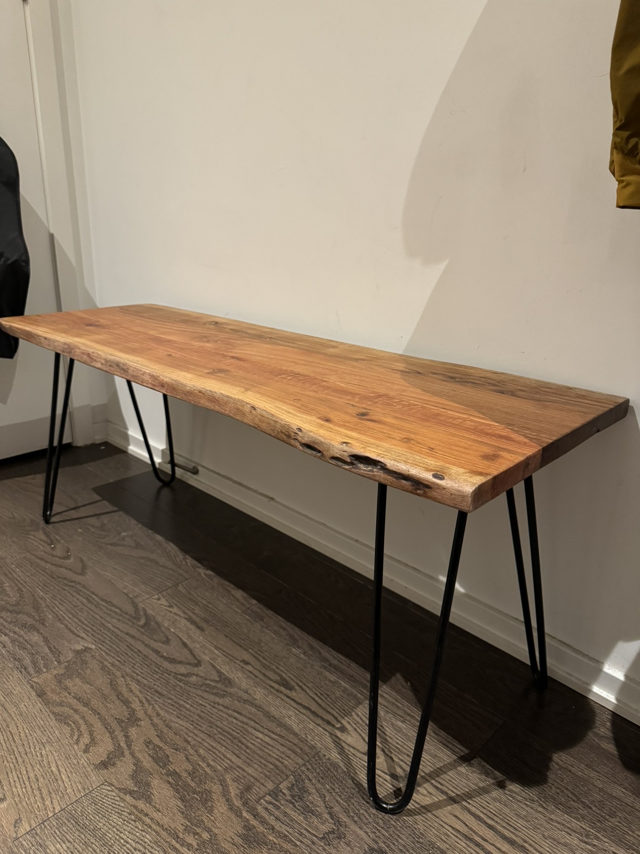 Wooden bench - photo 3