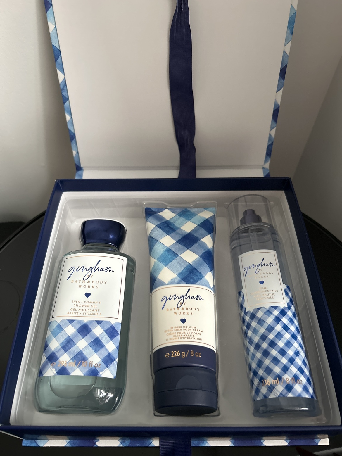 Bath & Body Works gingham bath set