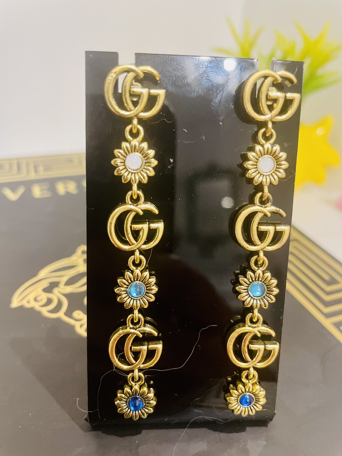 Beautiful earrings in blue crystals thumbnail