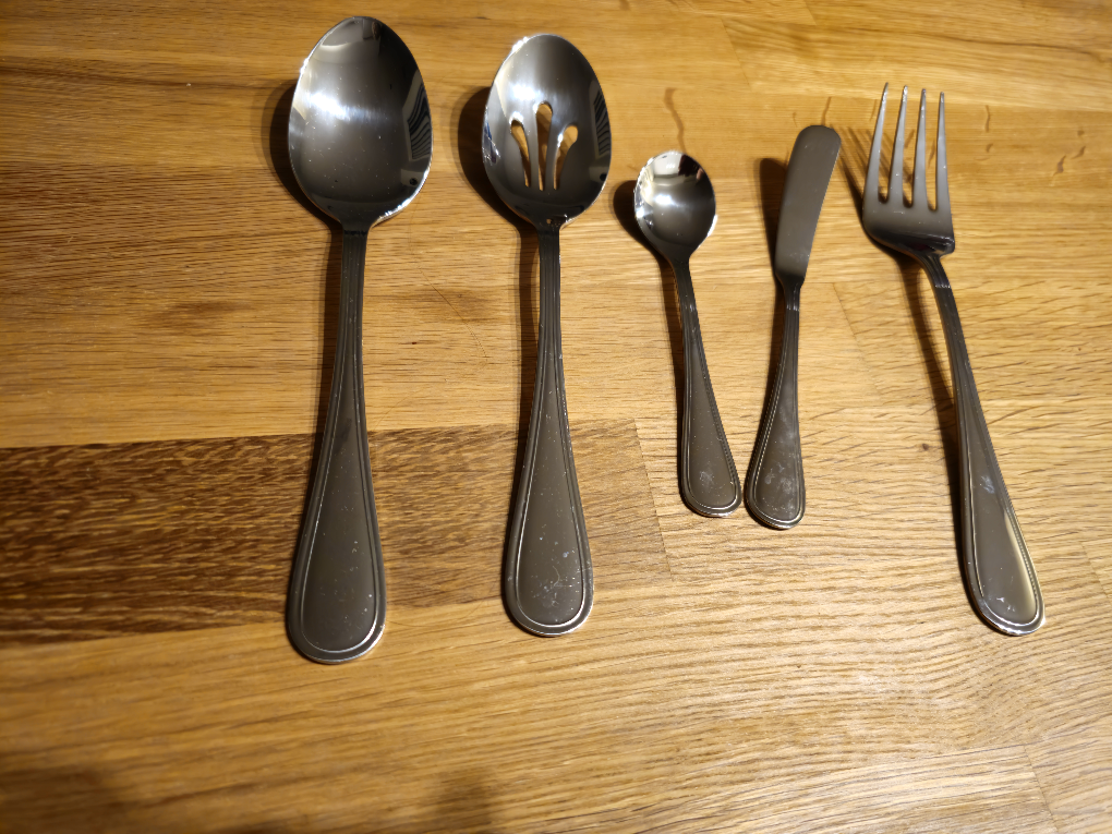 Flatware Set and Container - photo 3
