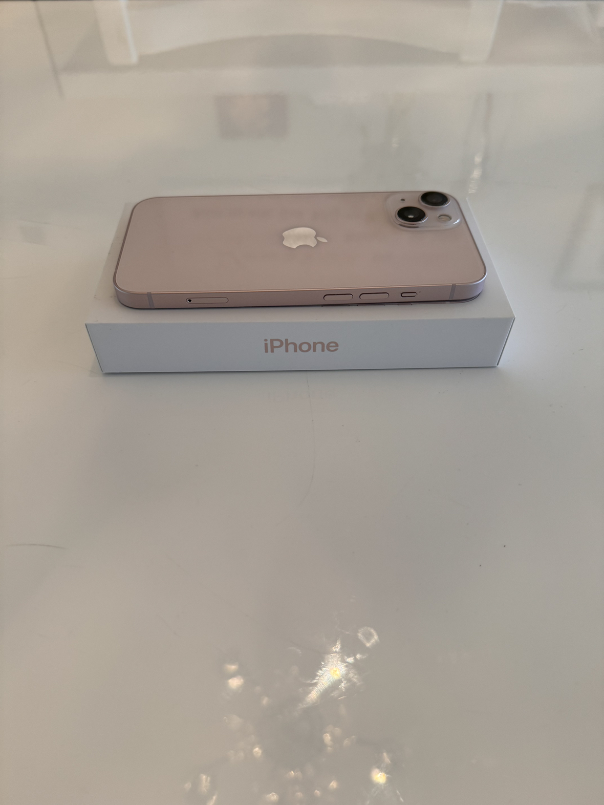 Unlocked pink iPhone 13 in euc - photo 3