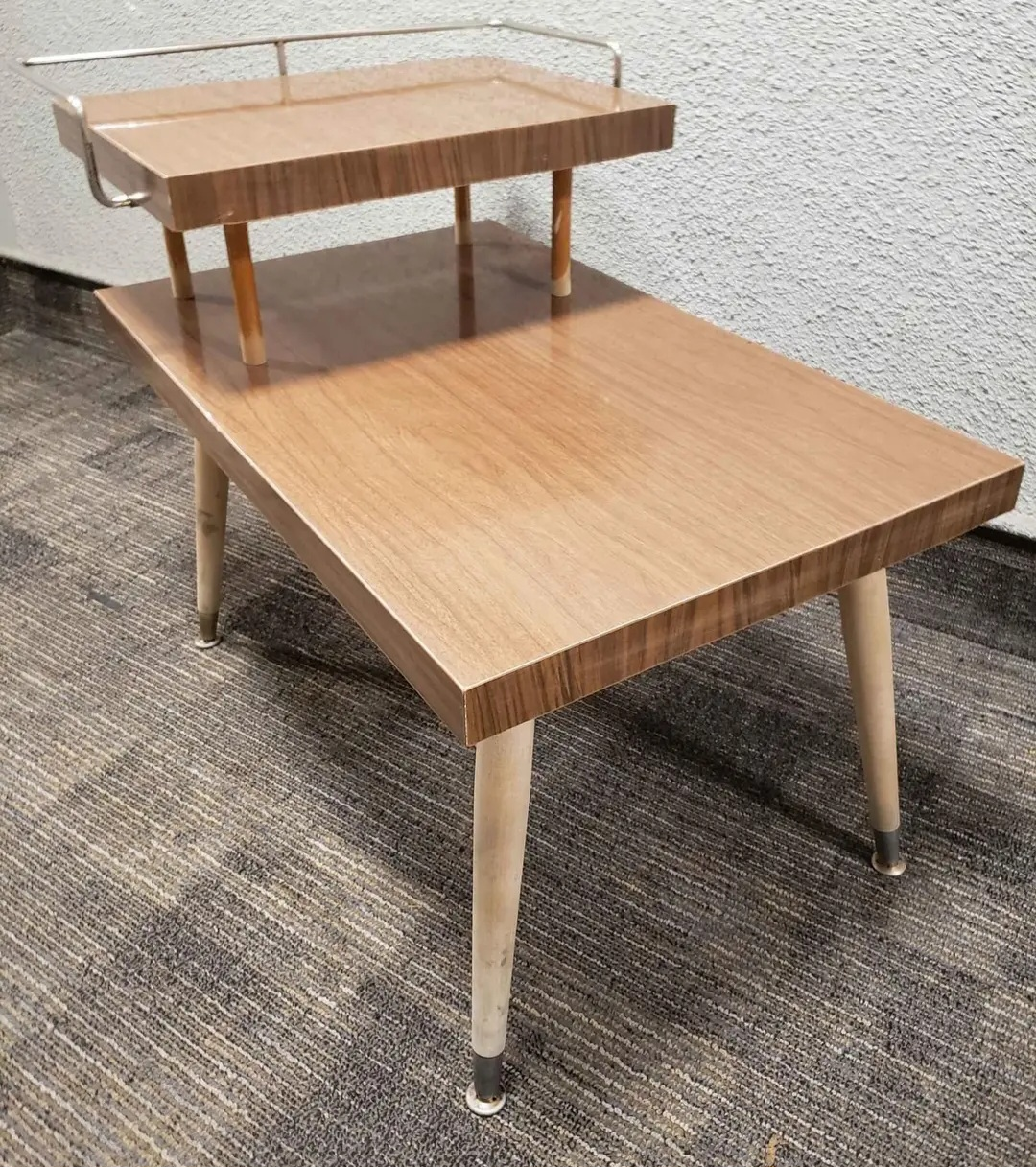 VINTAGE 2 TIER END/STEP TABLE - photo 3