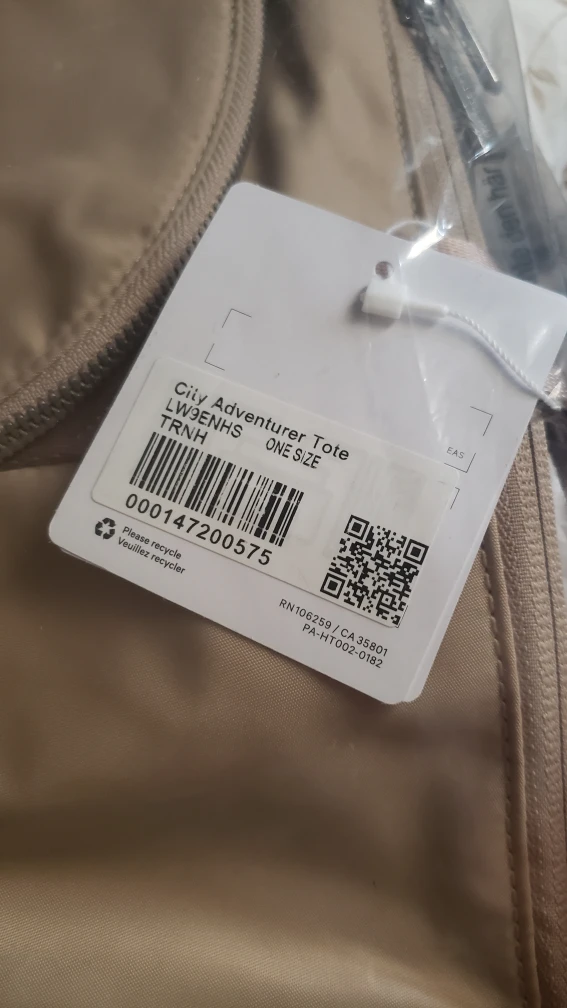 Lululemon City Adventure Tote 🎁 - photo 5