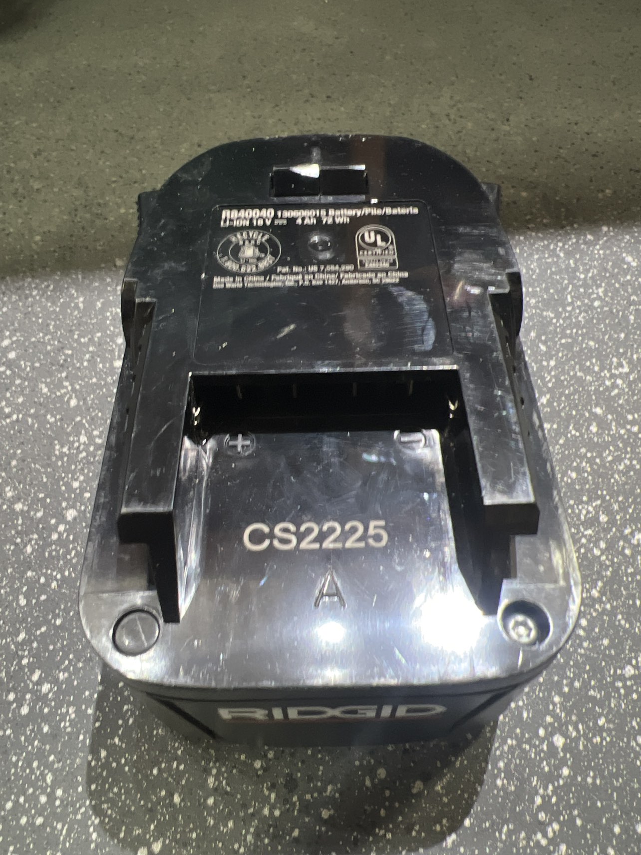 Ridgid 4ah battery - photo 2