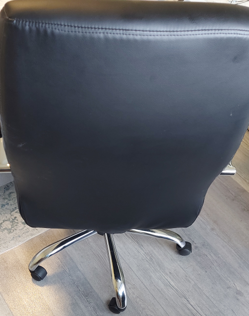 Office Chair <High Back - photo 4