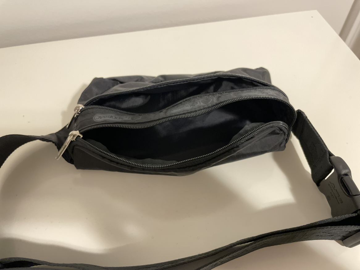 Lesportsac - Double Zipper Belt Bag / Fanny Pack image indicator(3)
