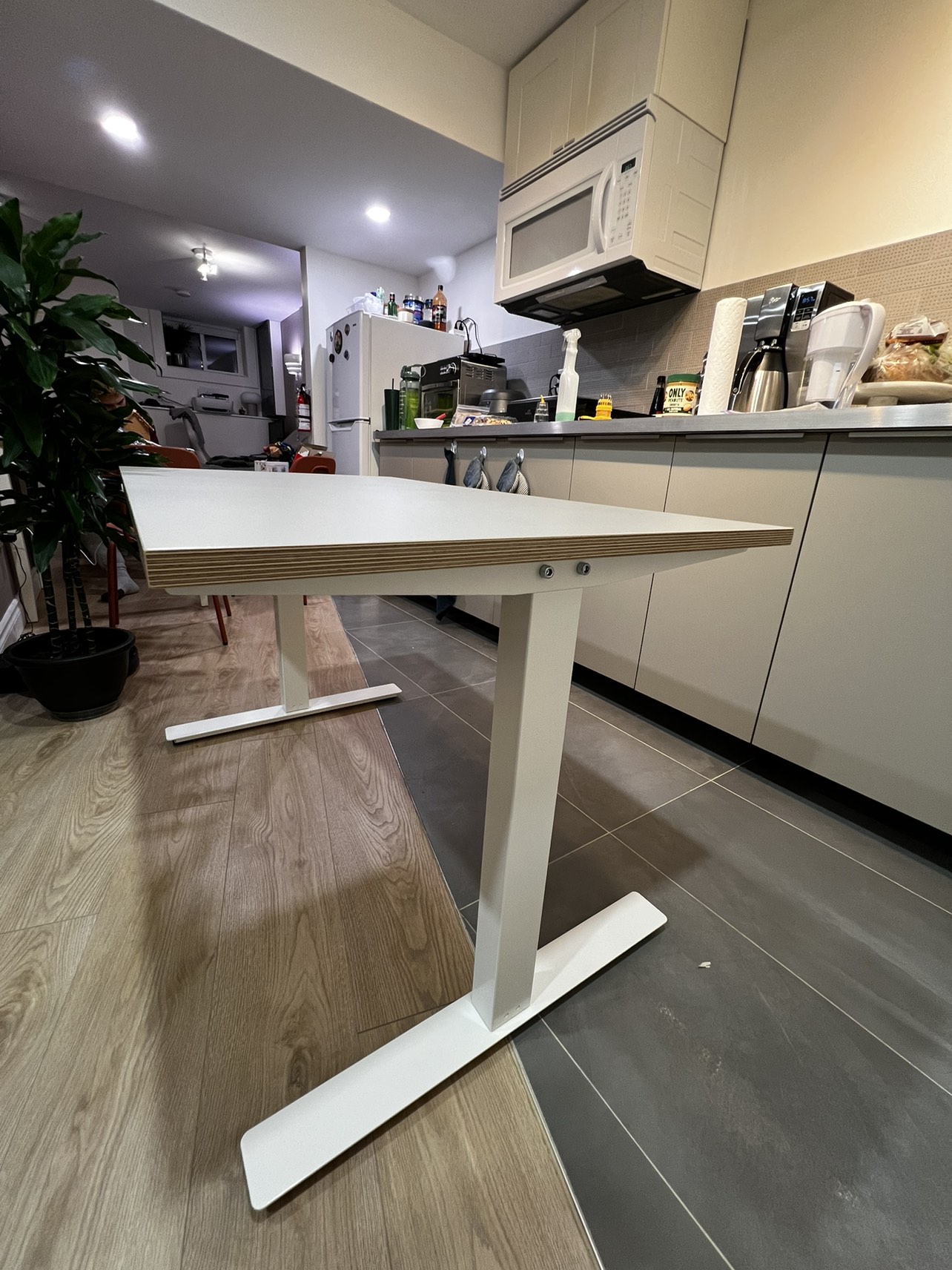 IKEA manual height adjustable Desk sit/stand white. IKEA table - photo 3