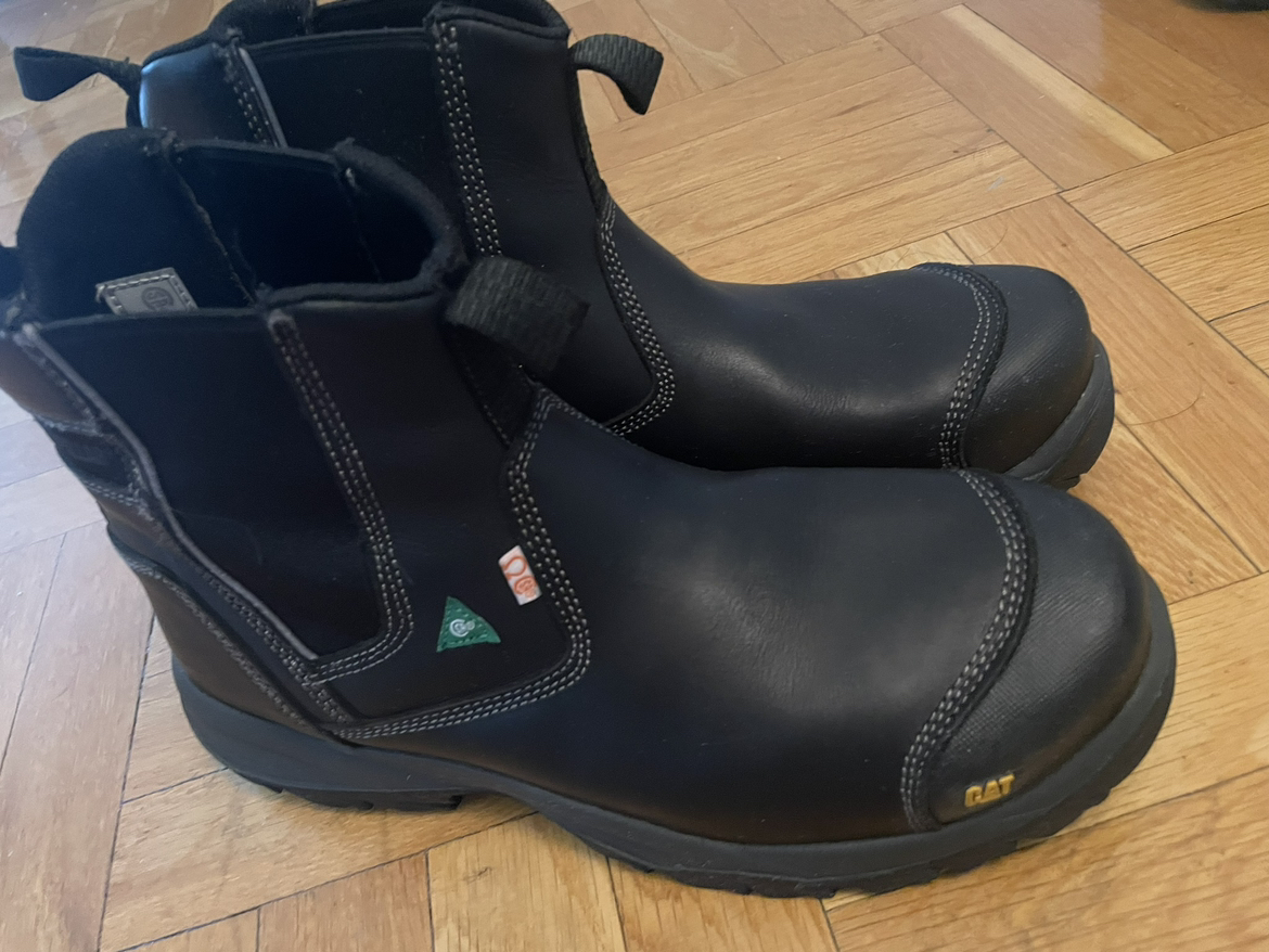 CAT Men’s Size 11 Steel Toe Work Boots image indicator(8)