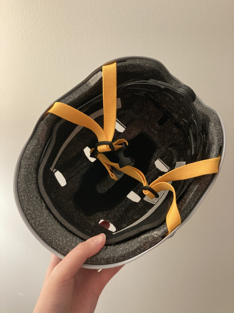 Helmet for bike/ ice skate - photo 3
