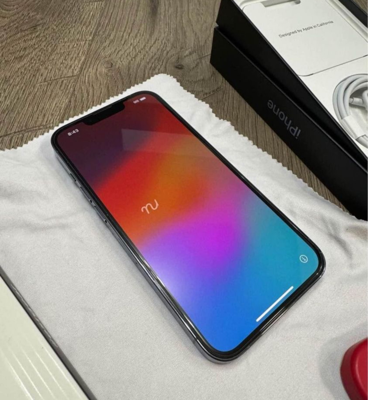 iPhone 13 Pro - photo 2