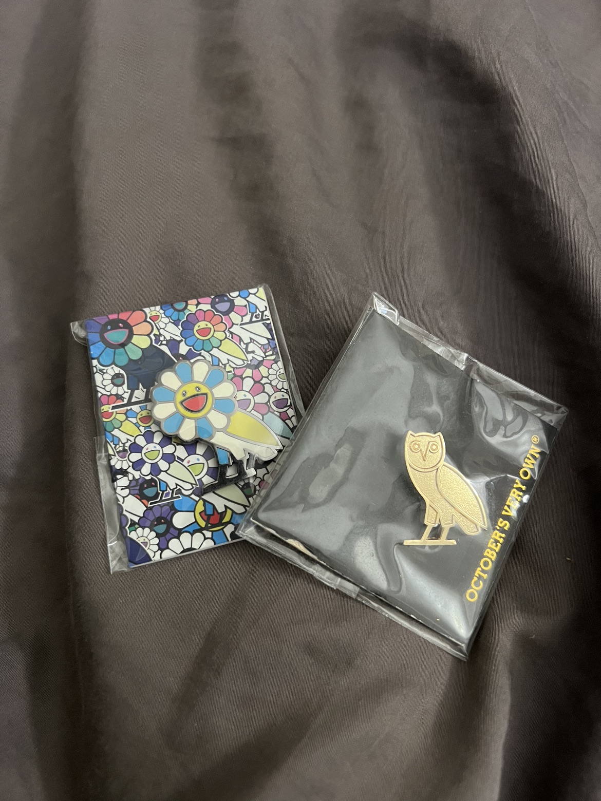 OVO Pins 2 set thumbnail