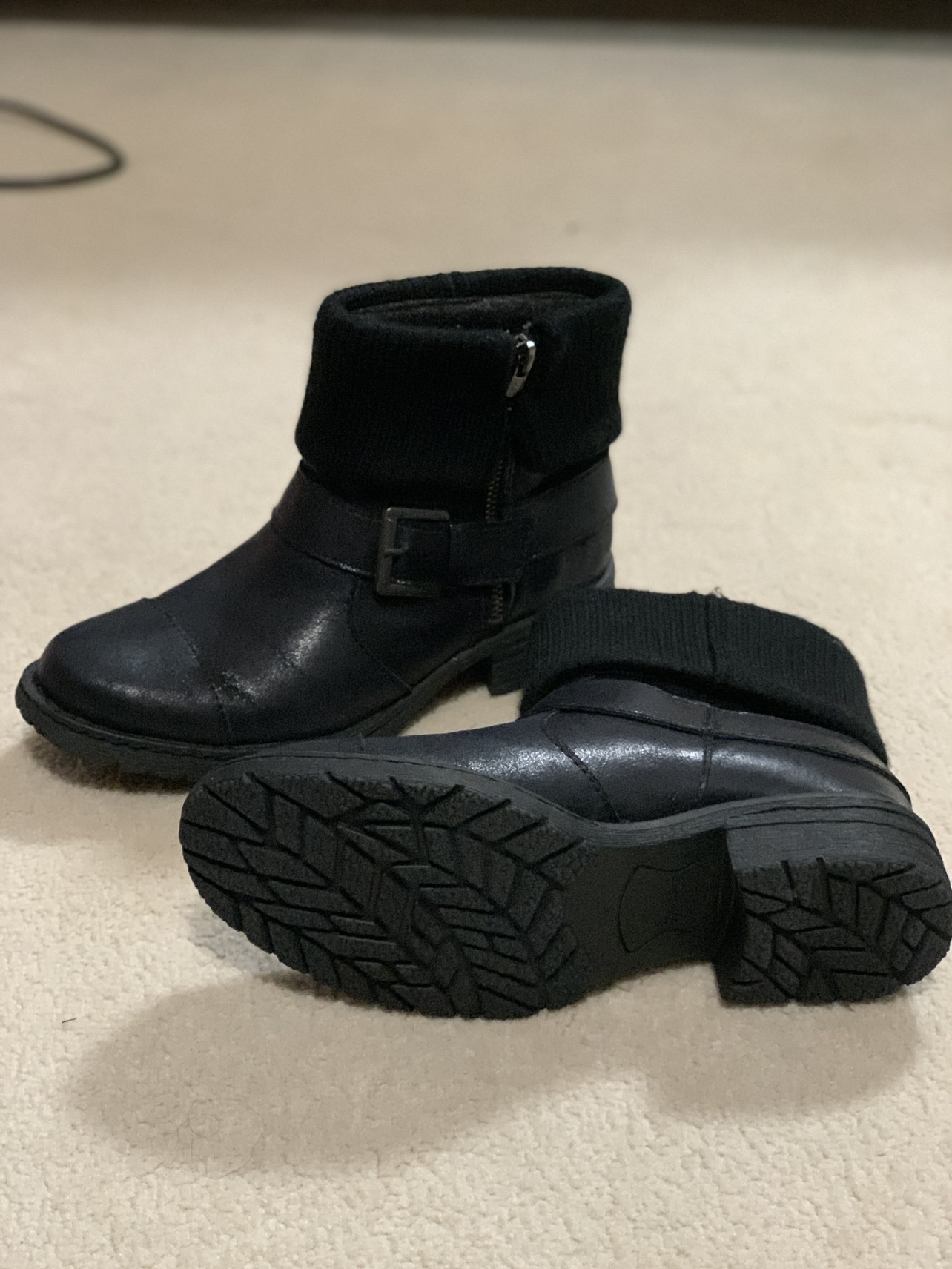 Brand-new boots, size 6 image indicator(3)