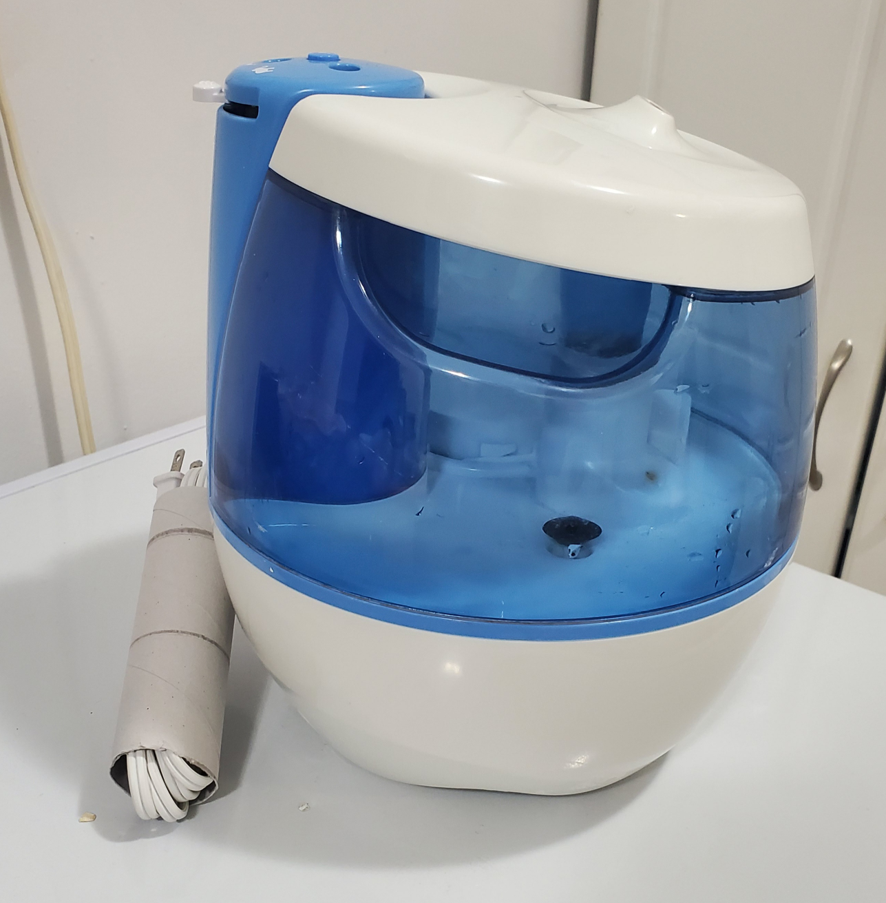 Vicks  Humidifier thumbnail