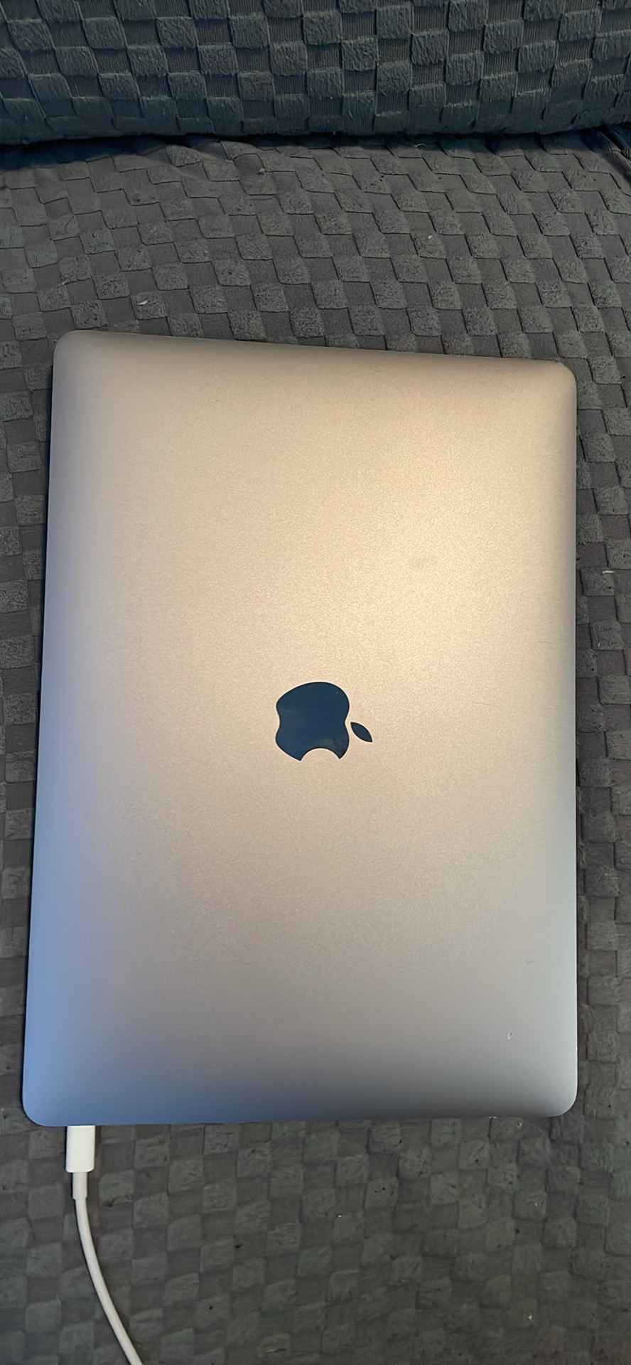 13” MacBook Air (M1, 2020, 16 GB RAM, 512 GB SSD) - Space Grey