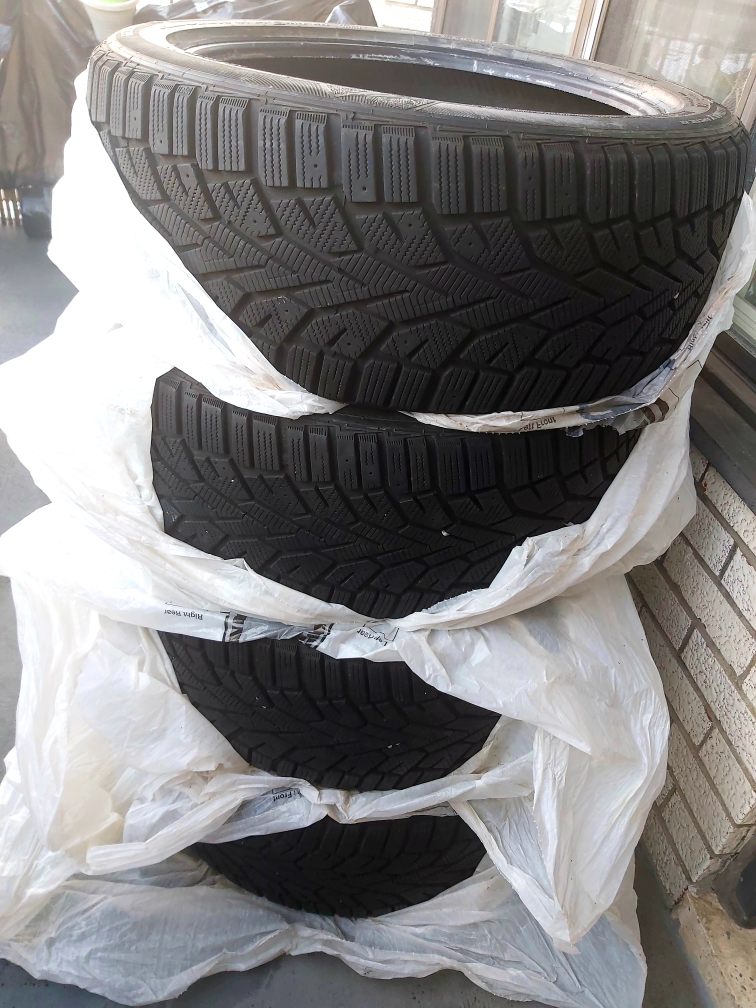 car winter tire 235/45 18R set of 4pc - photo 5
