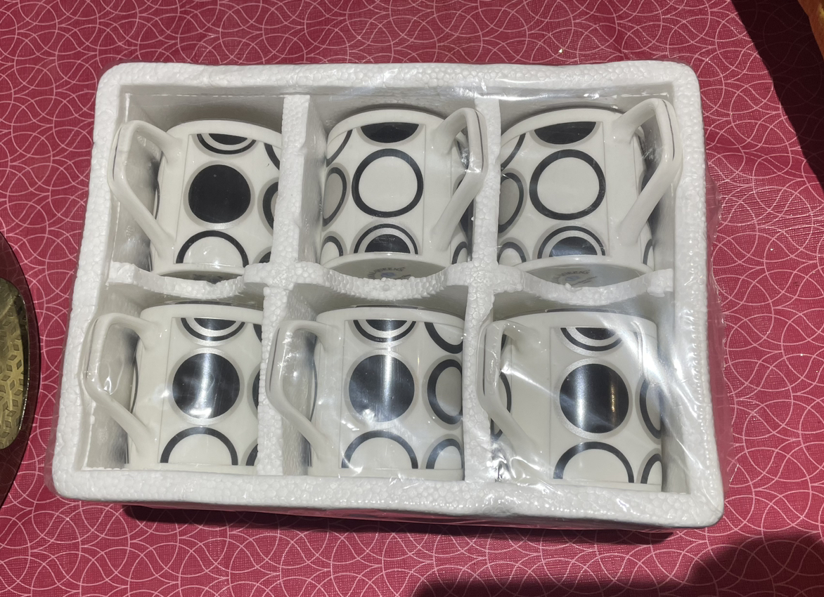 Brand new 6 coffee/tea mugs/cups #sellingspree