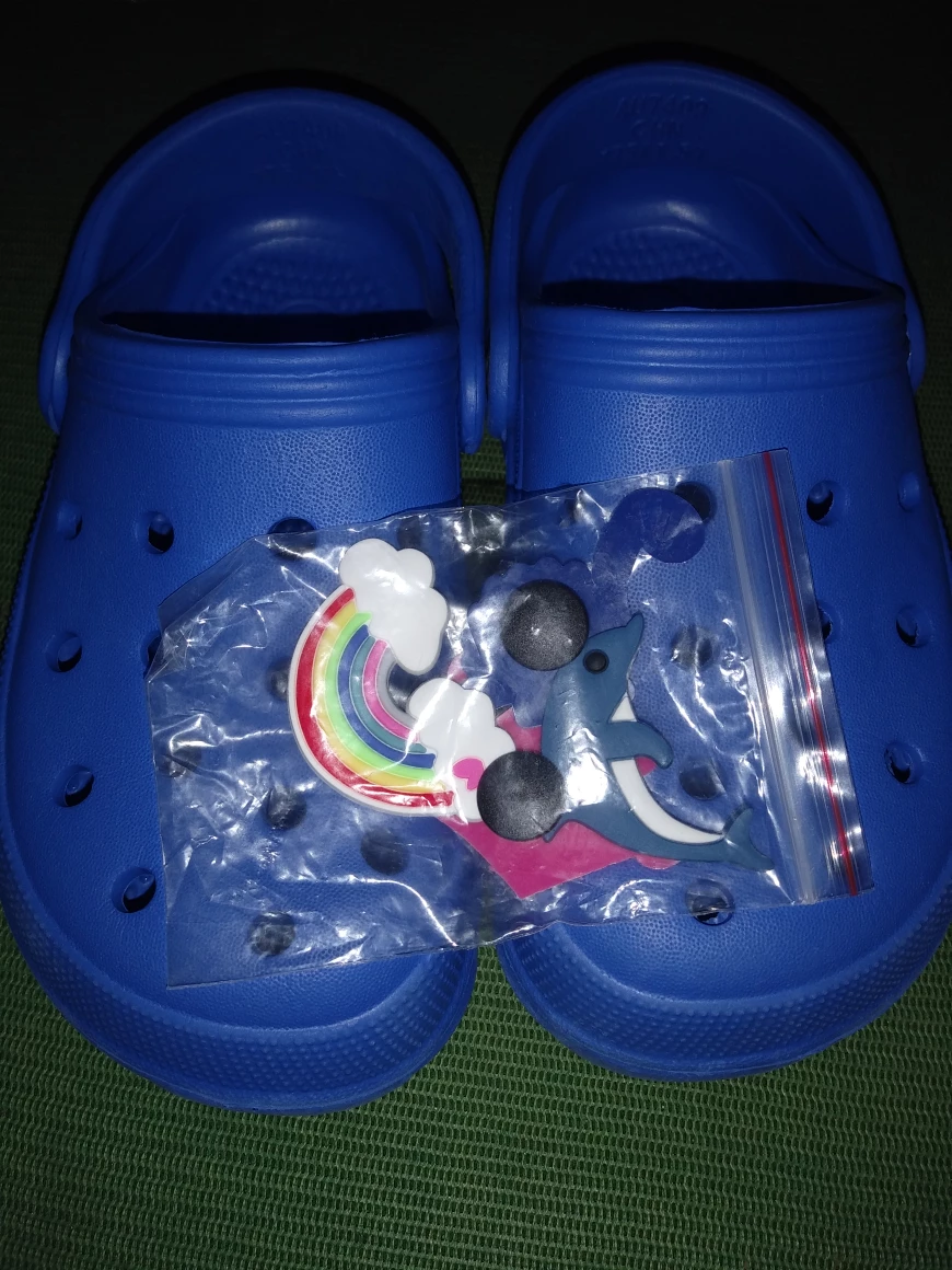 NEW!   Kid's Blue Clogs with 4 Charms thumbnail