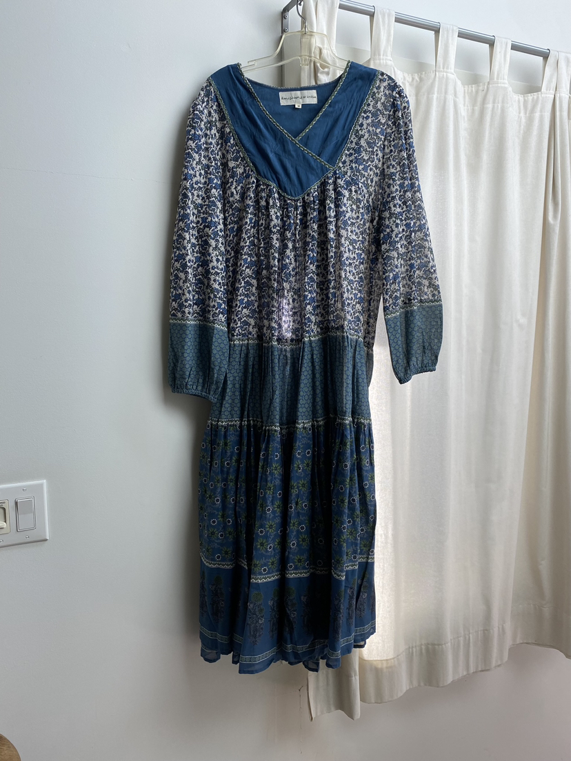 Daughters of India Dress Retails over $280 thumbnail