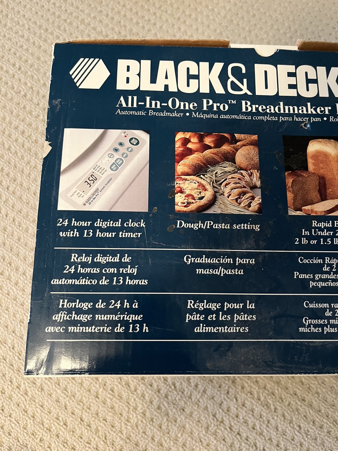Moving sale: Brand new Black & Decker B1650 Bread Maker 🎁 image indicator(2)