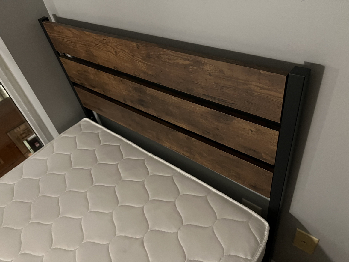 Single Bed - Like new. - photo 2