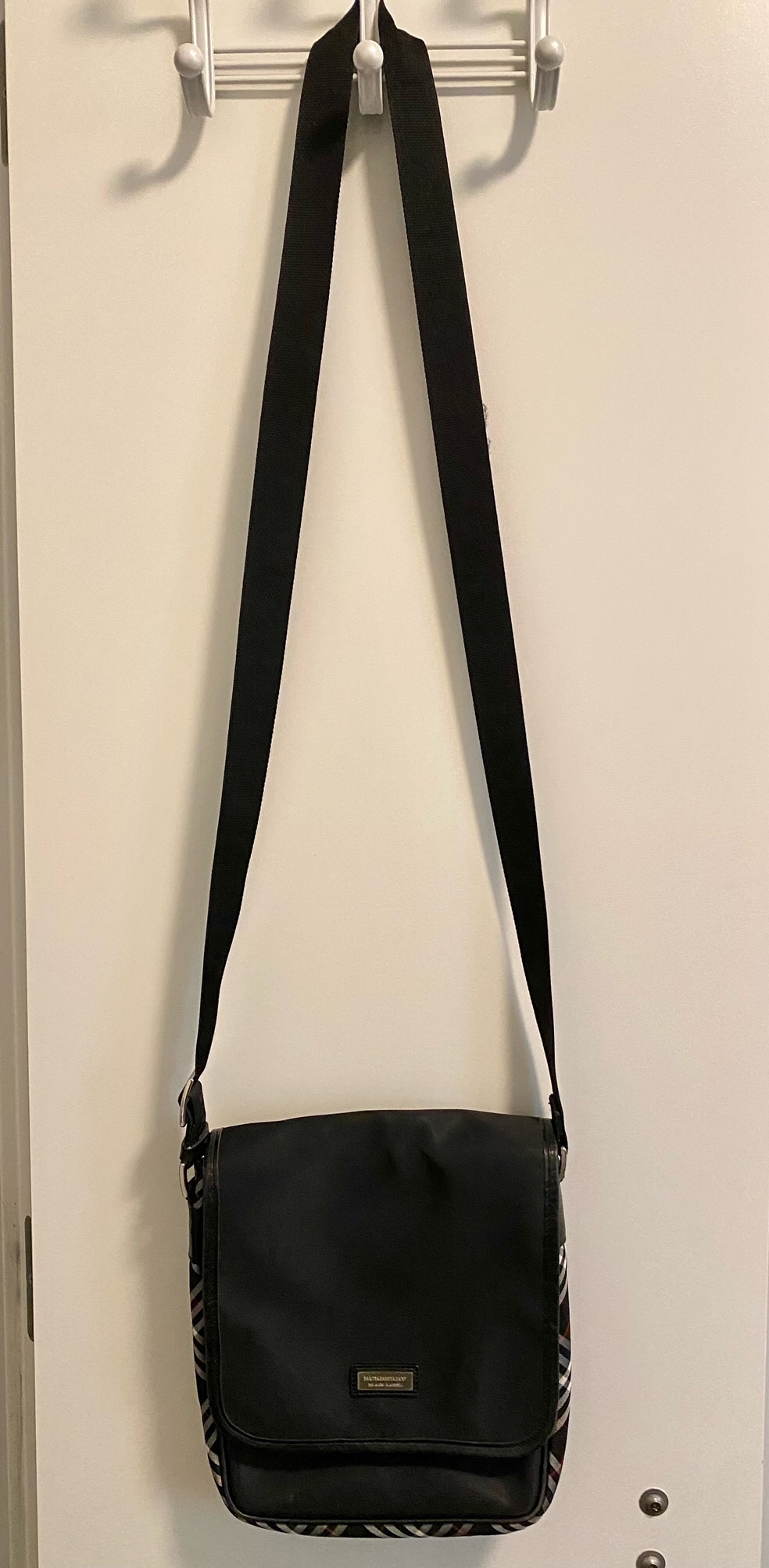 Burberry women’s messenger bag - photo 5